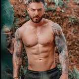 theolivercolt from onlyfans